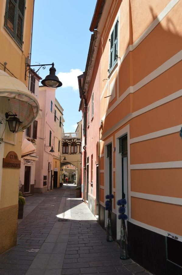 Hotel Mimosa Spotorno Kültér fotó