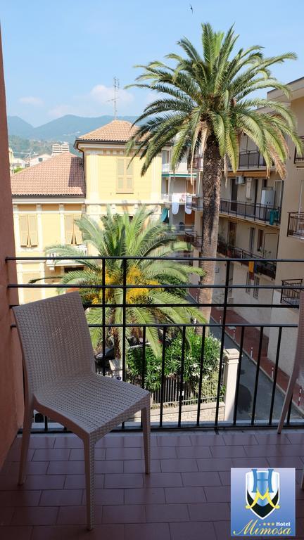 Hotel Mimosa Spotorno Kültér fotó