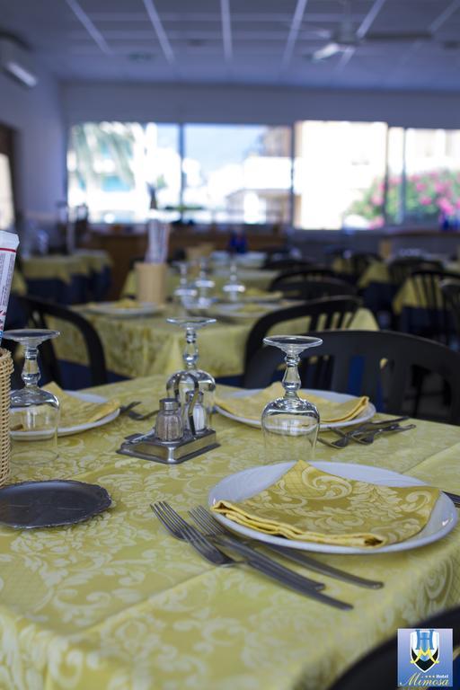 Hotel Mimosa Spotorno Kültér fotó